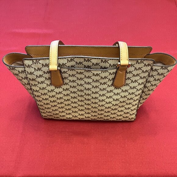 Michael Kors Dee Dee Brown And Creme Coated Canvas Leather Trim Bag - Picture 2 of 16